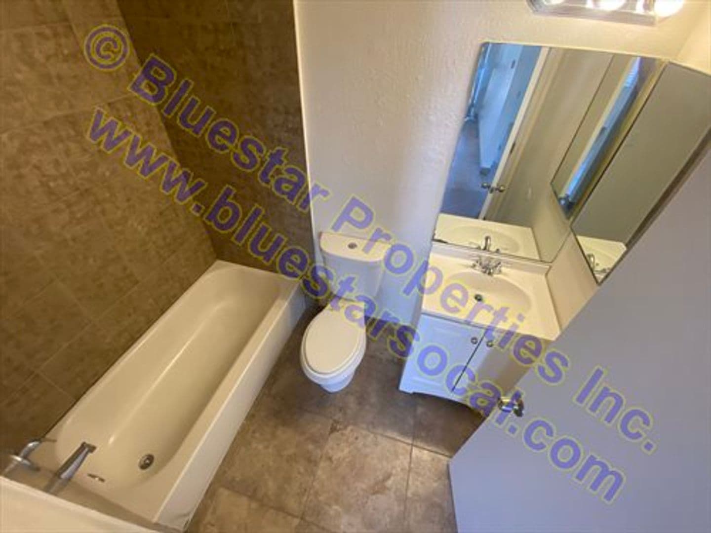 Apple Valley Apartment: 20475 Thunderbird Road #1-4
