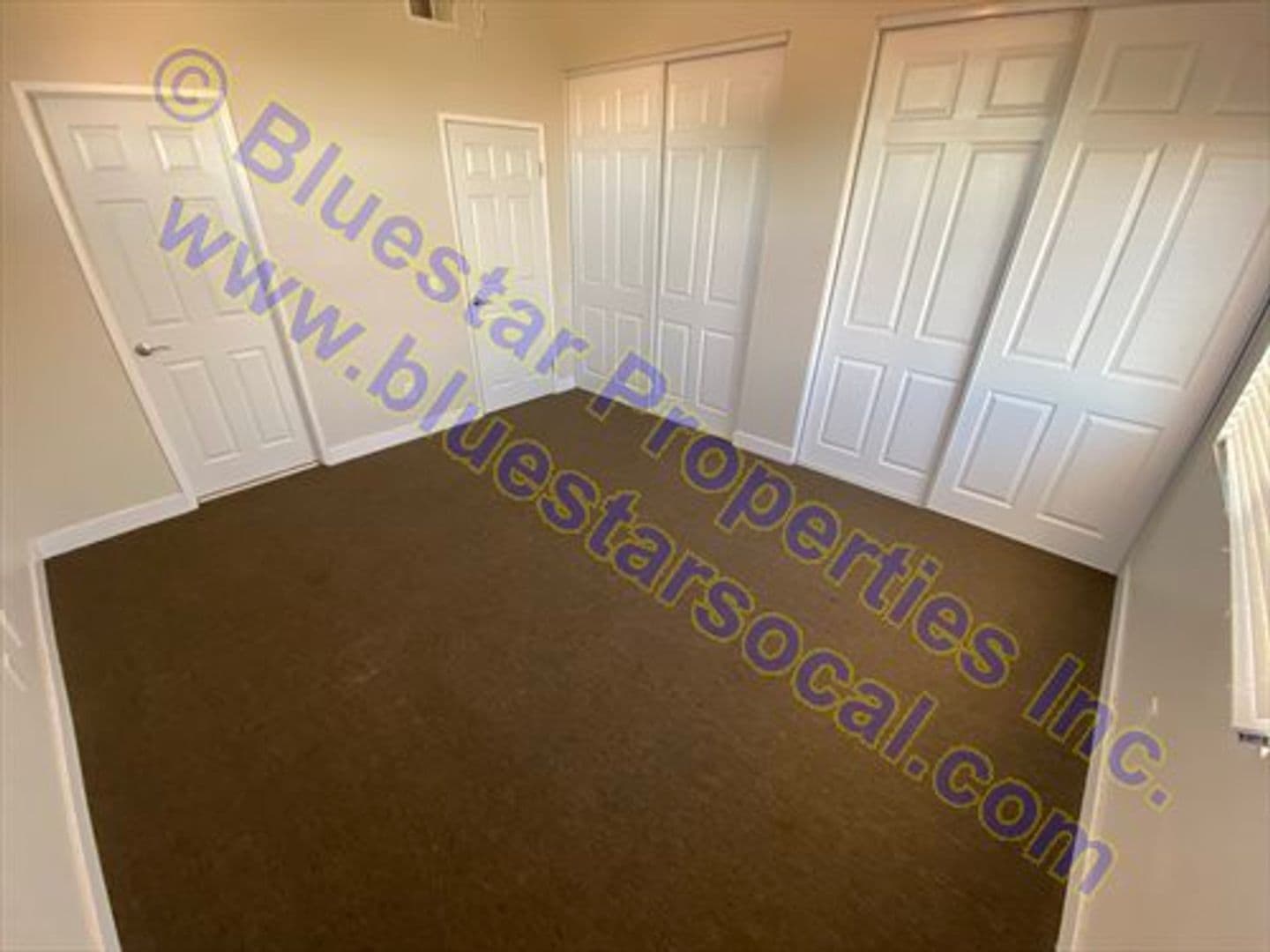 Adelanto House: 10840 Floral Street