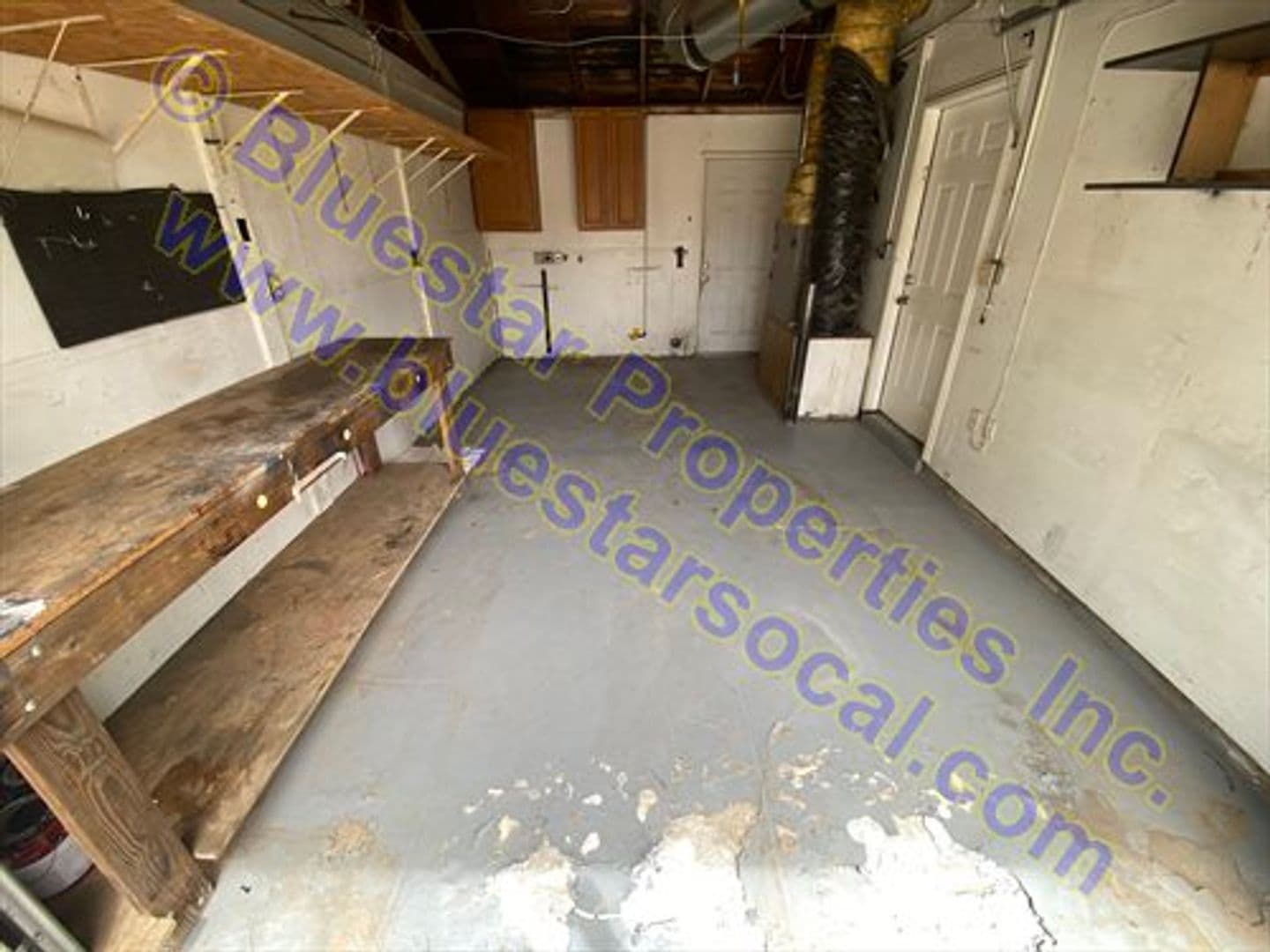 Hesperia House: 14990 Ash St.