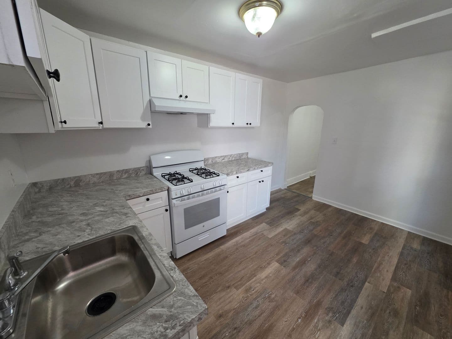 Wilmington Townhome: 1615 Lancaster Ave.