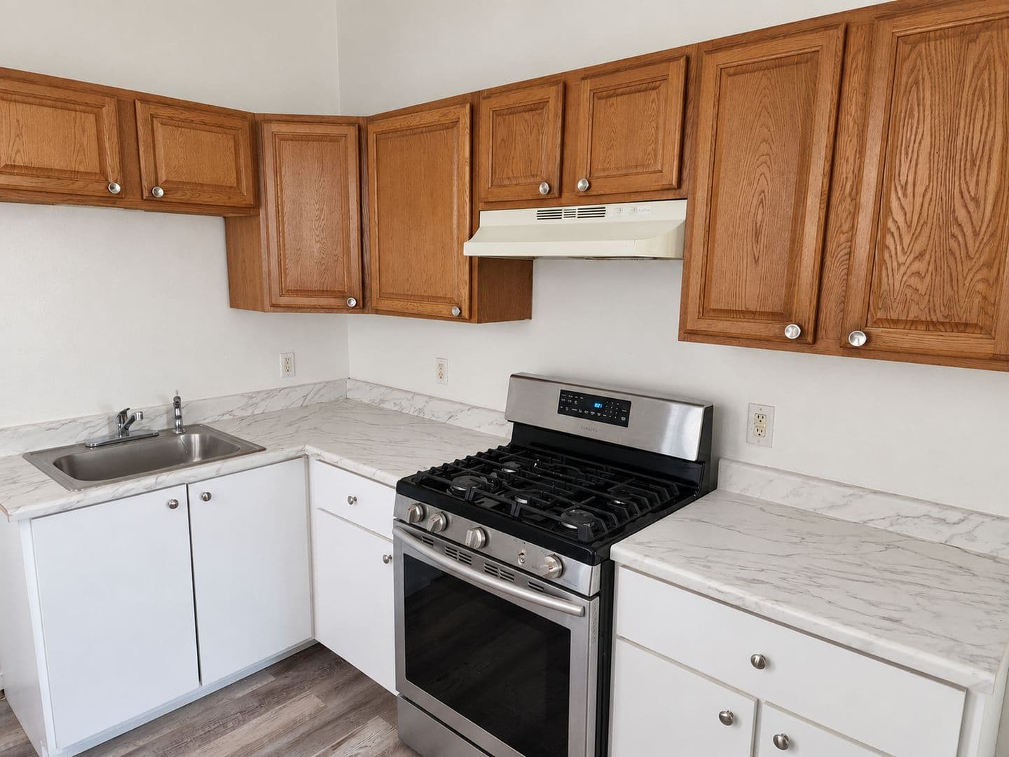 Wilmington Townhome: 209 S. Harrison St.