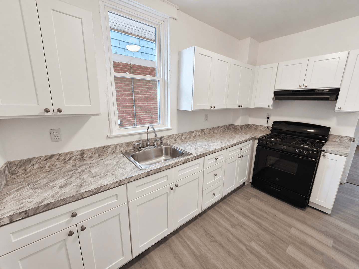 Wilmington Townhome: 2703 Washington St.