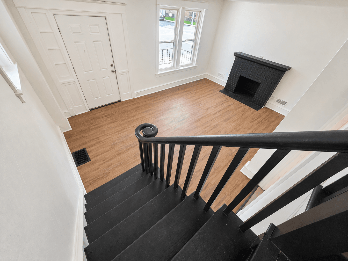 Wilmington Townhome: 2703 Washington St.