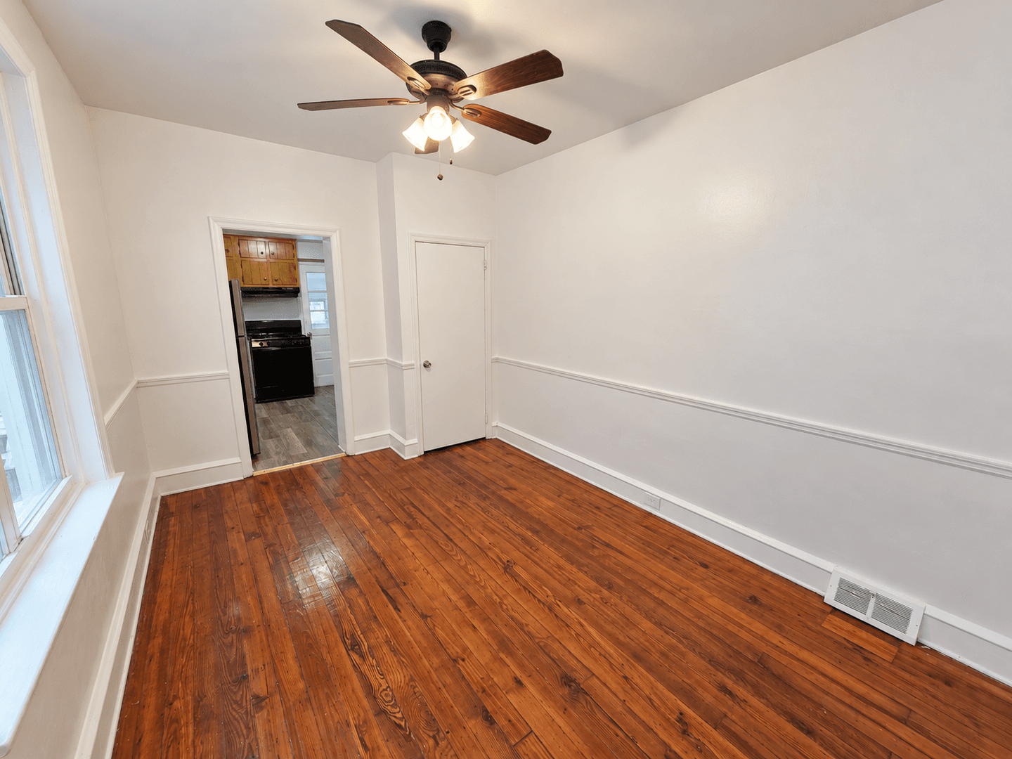 Wilmington Townhome: 13 6th Ave.