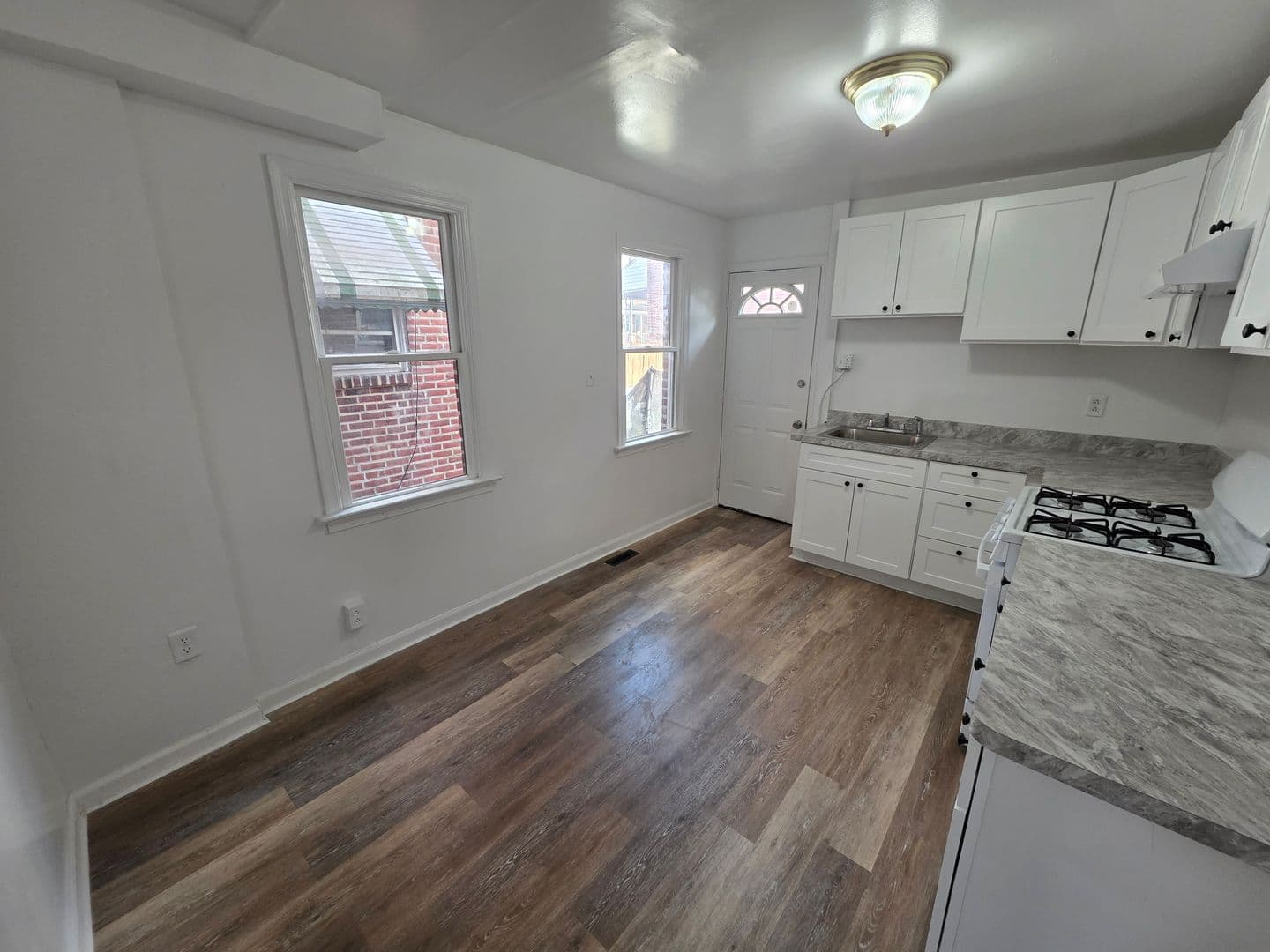 Wilmington Townhome: 1615 Lancaster Ave.