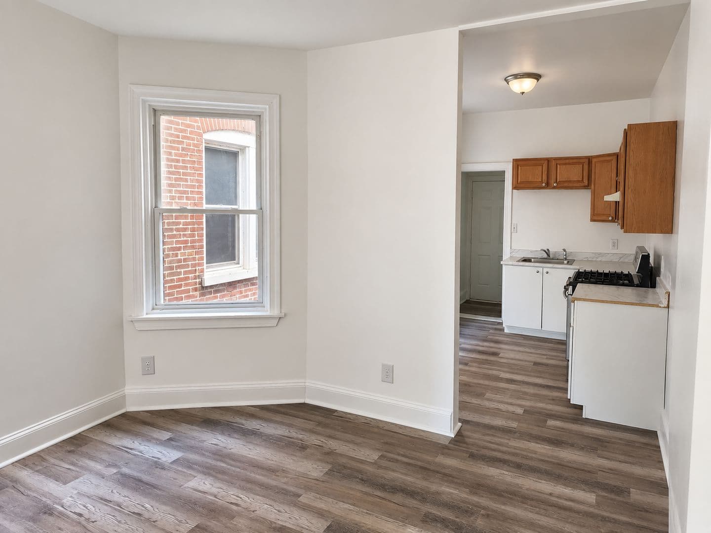 Wilmington Townhome: 209 S. Harrison St.