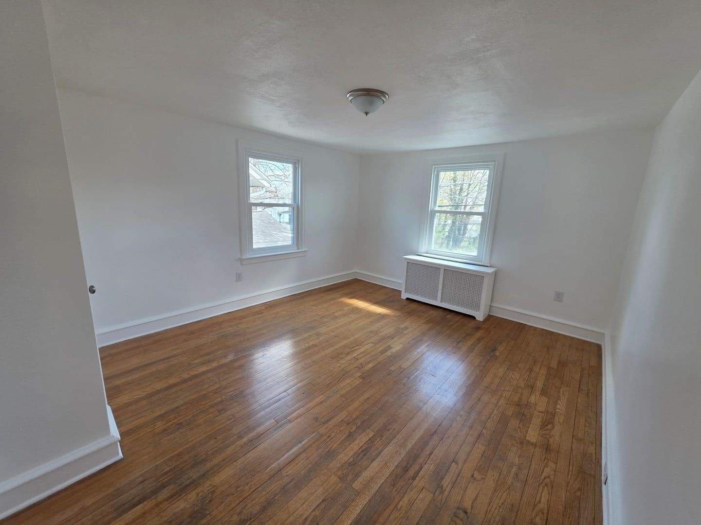Wilmington House: 19 Champlain Ave.