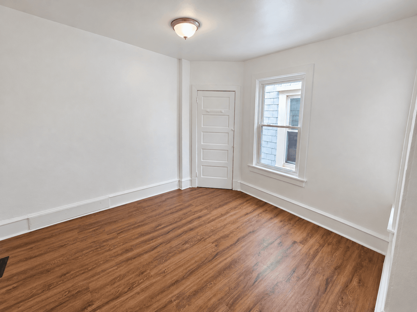 Wilmington Townhome: 2703 Washington St.