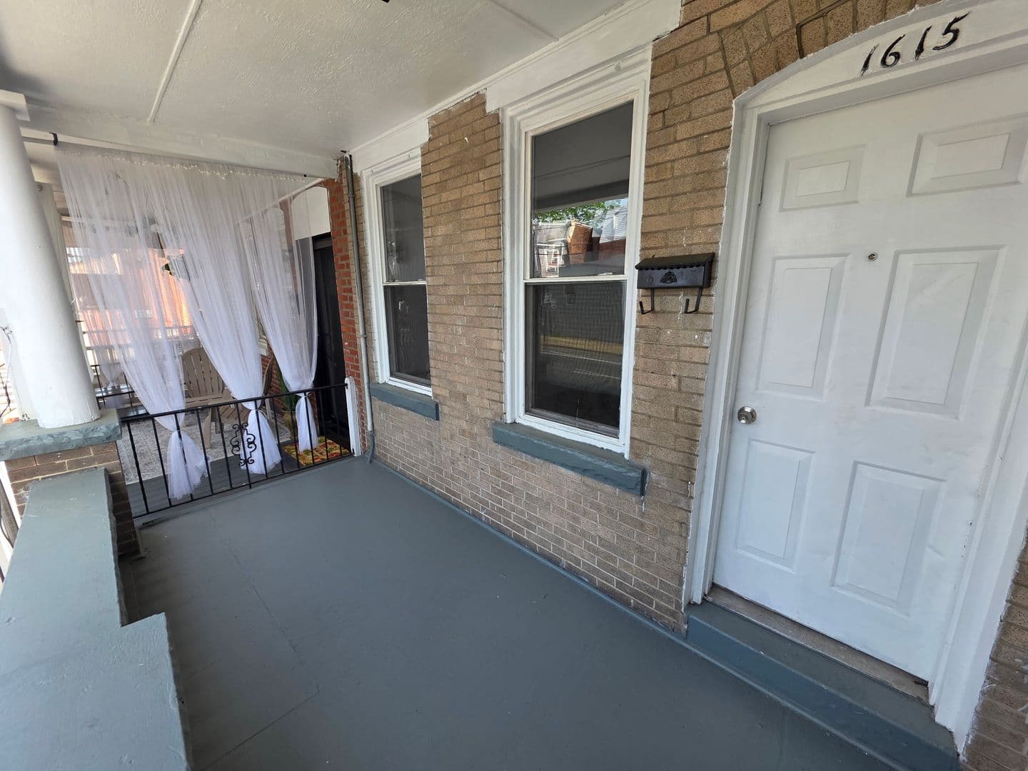 Wilmington Townhome: 1615 Lancaster Ave.