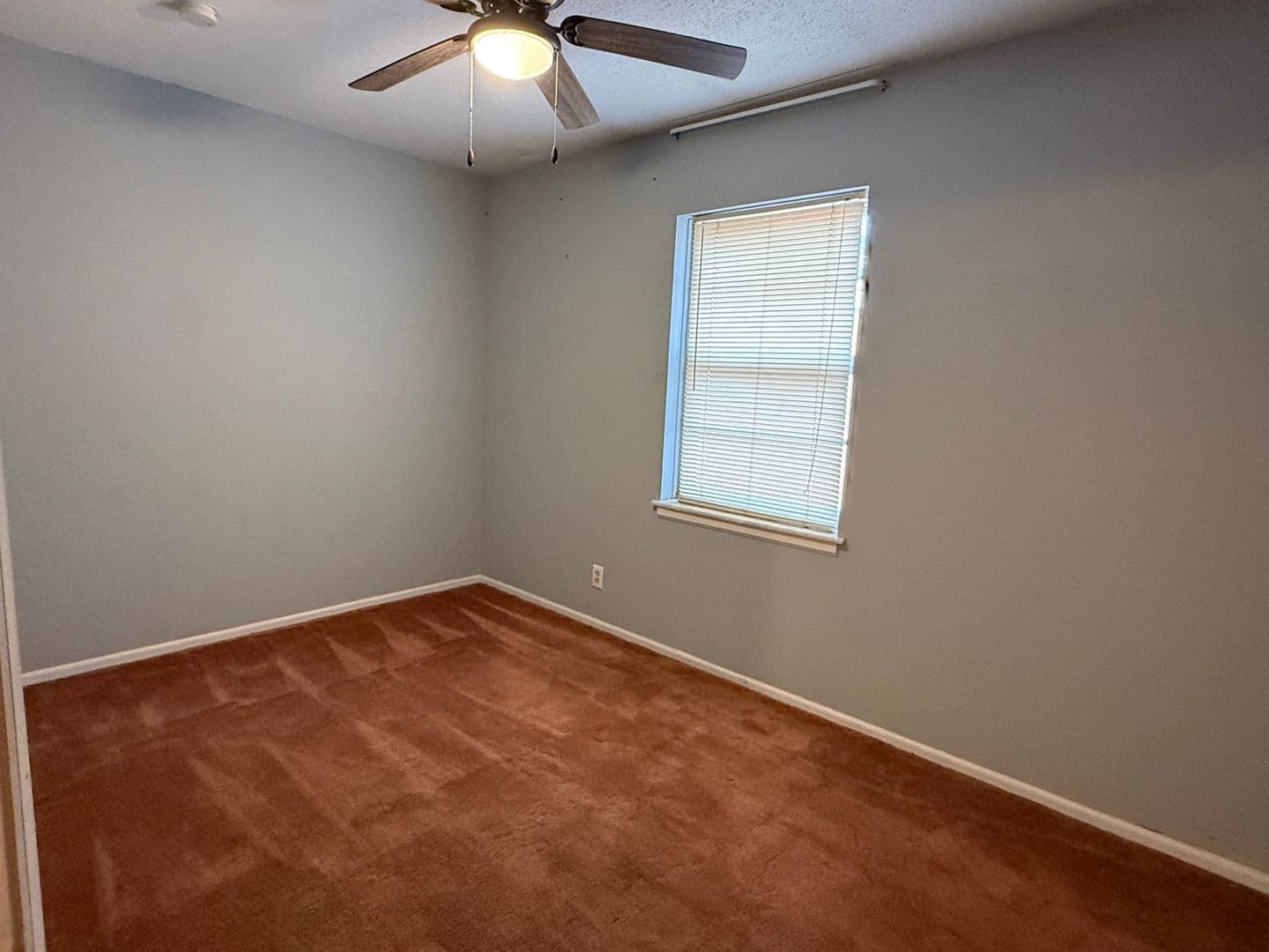 St. Joseph Apartment: 421 N 25th St.