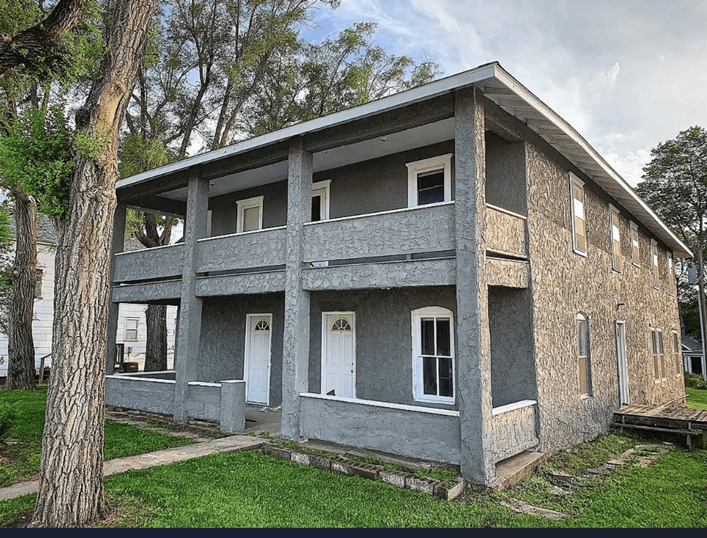 Maryville Apartment: 316 N Filmore St.