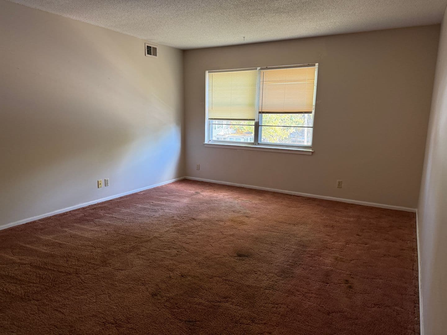 St. Joseph Apartment: 421 N 25th St.