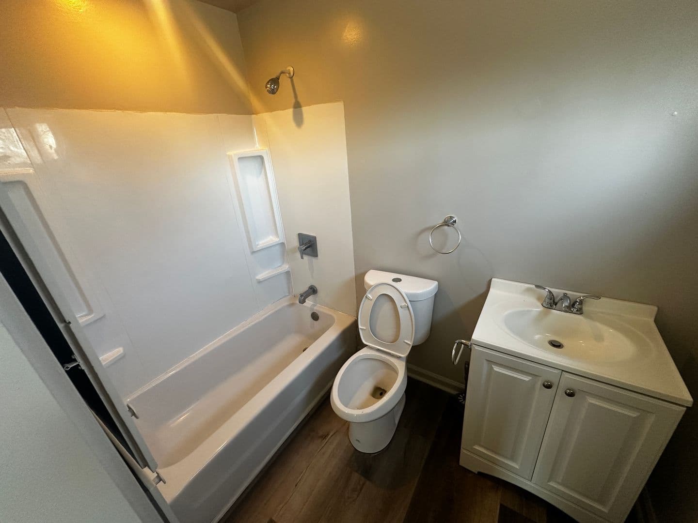 St. Joseph Apartment: 4104 St. Joseph Ave.