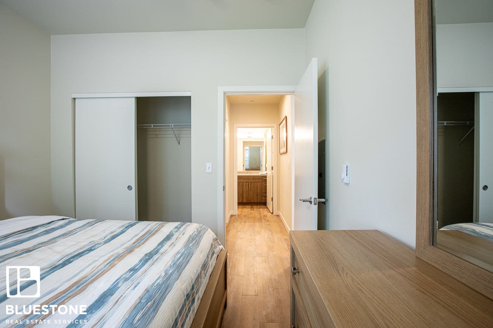 Portland Apartment: 1311 SW Gibbs Street