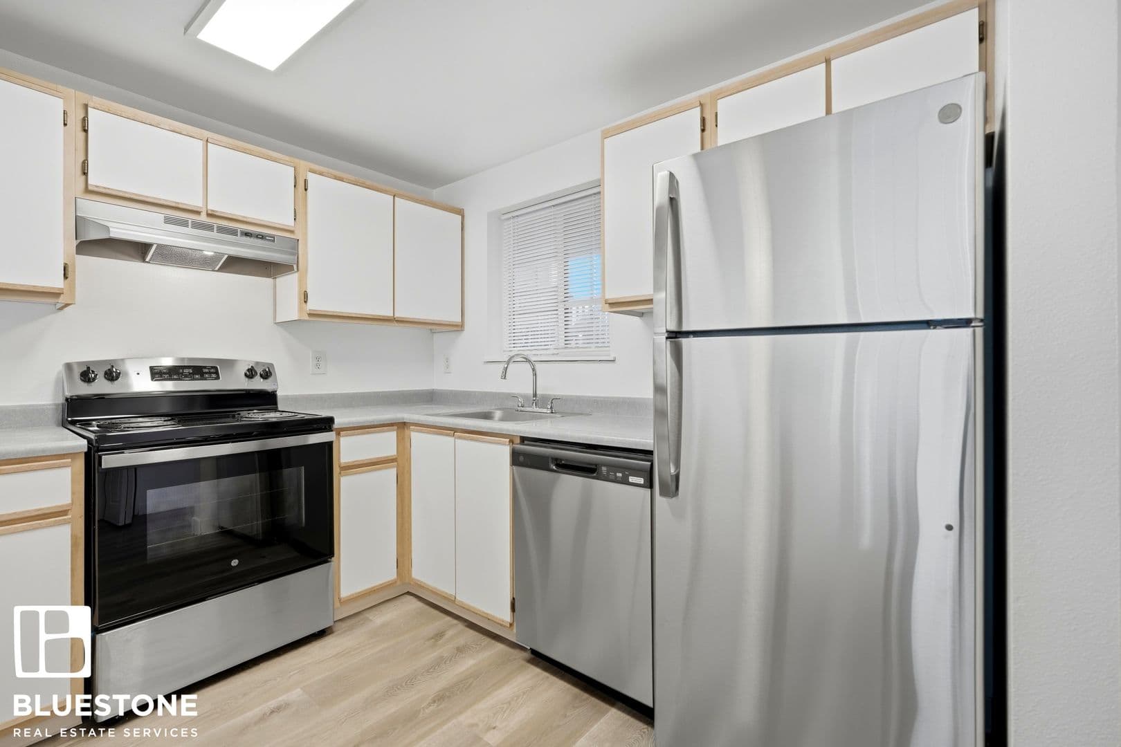 Fairview Apartment: 20454 NE Sandy Blvd