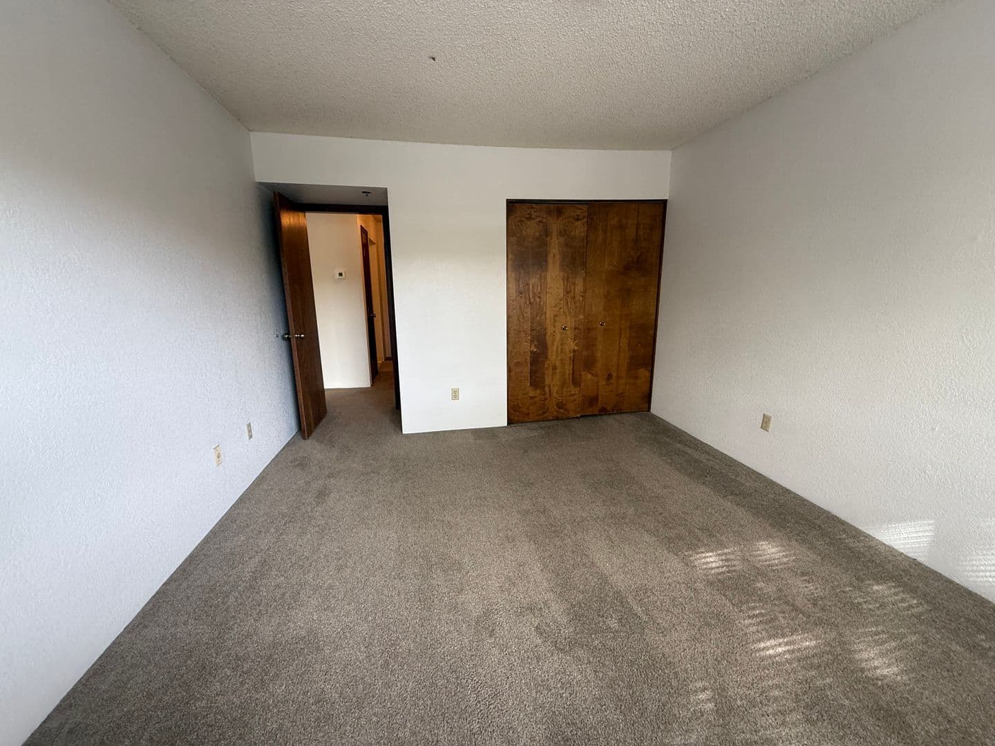 Corvallis Apartment: 124 NW 7th St