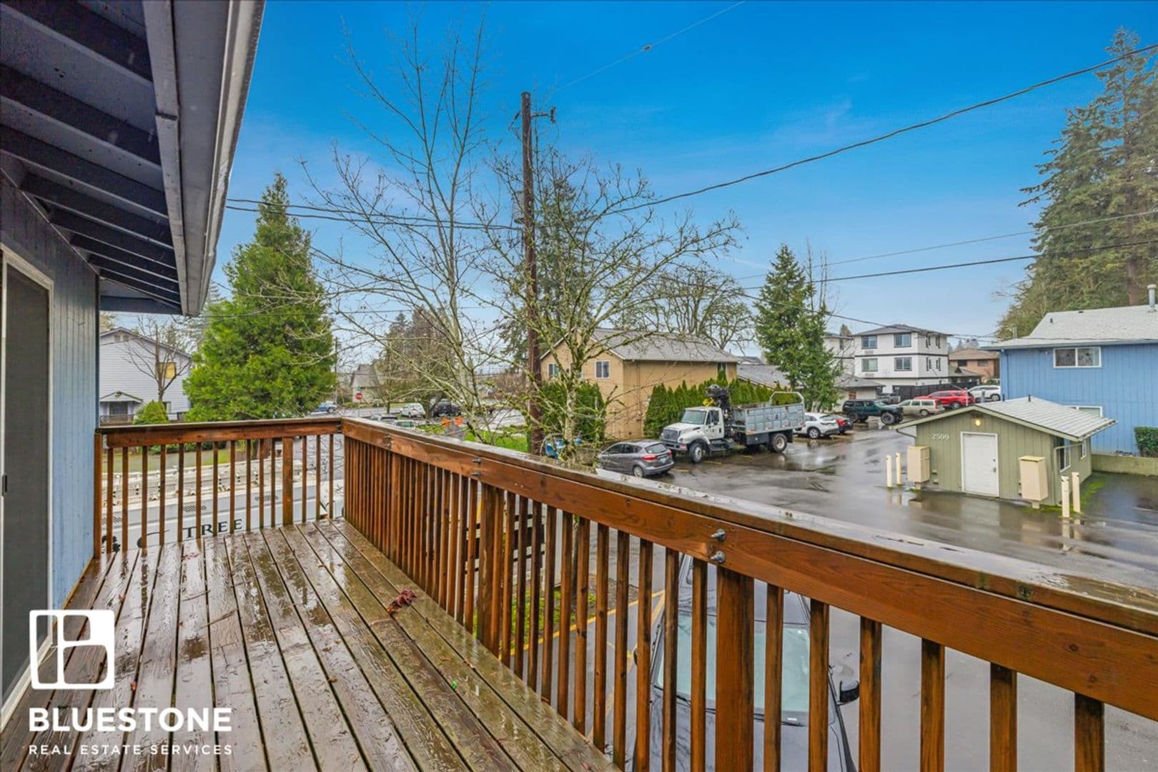 Salem Apartment: 2599 12th St. SE