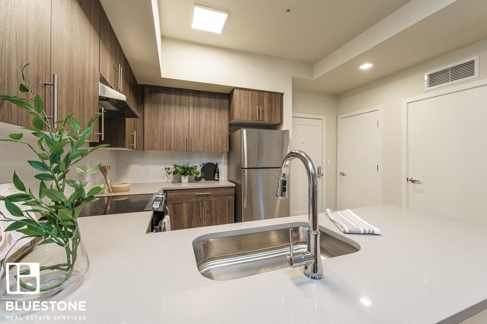 Portland Apartment: 1311 SW Gibbs Street