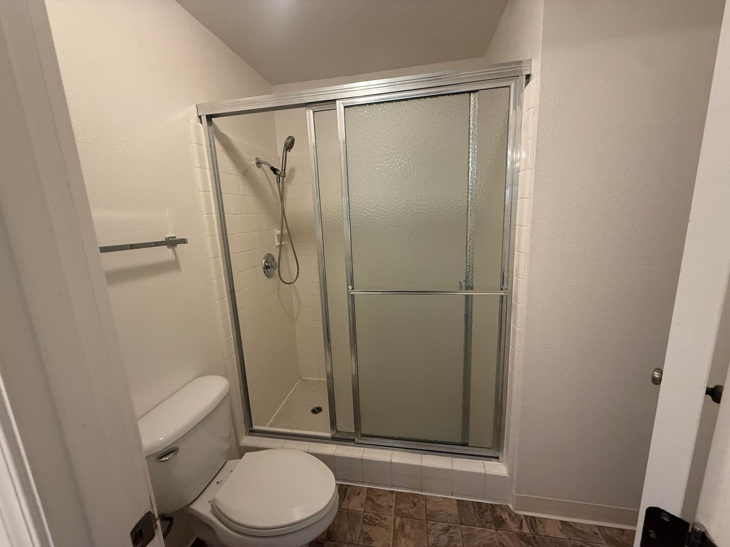 Corvallis Apartment: 124 NW 7th St