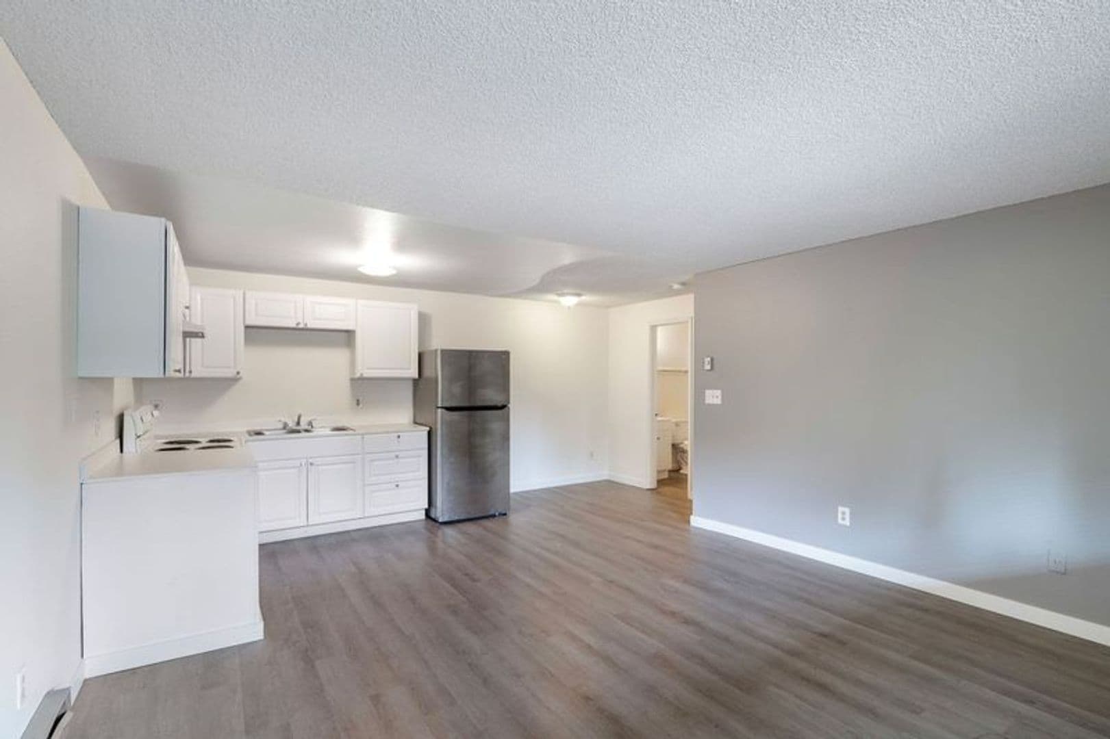 Vancouver Apartment: 9100 NE 15th Avenue