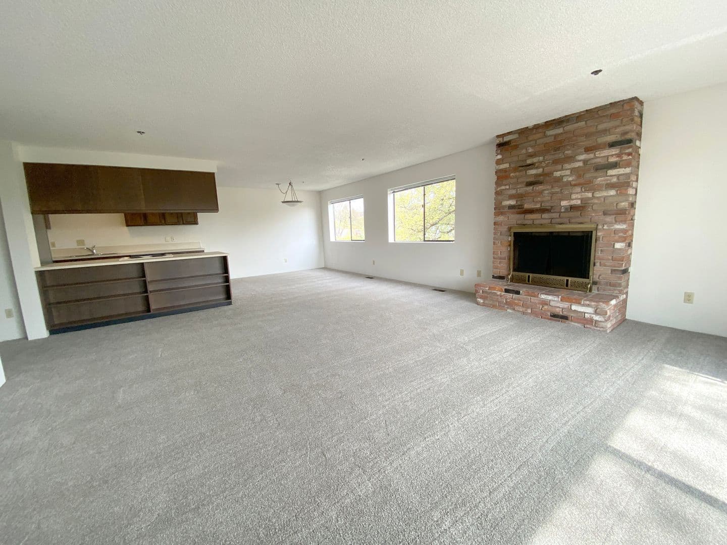 Corvallis Apartment: 124 NW 7th St