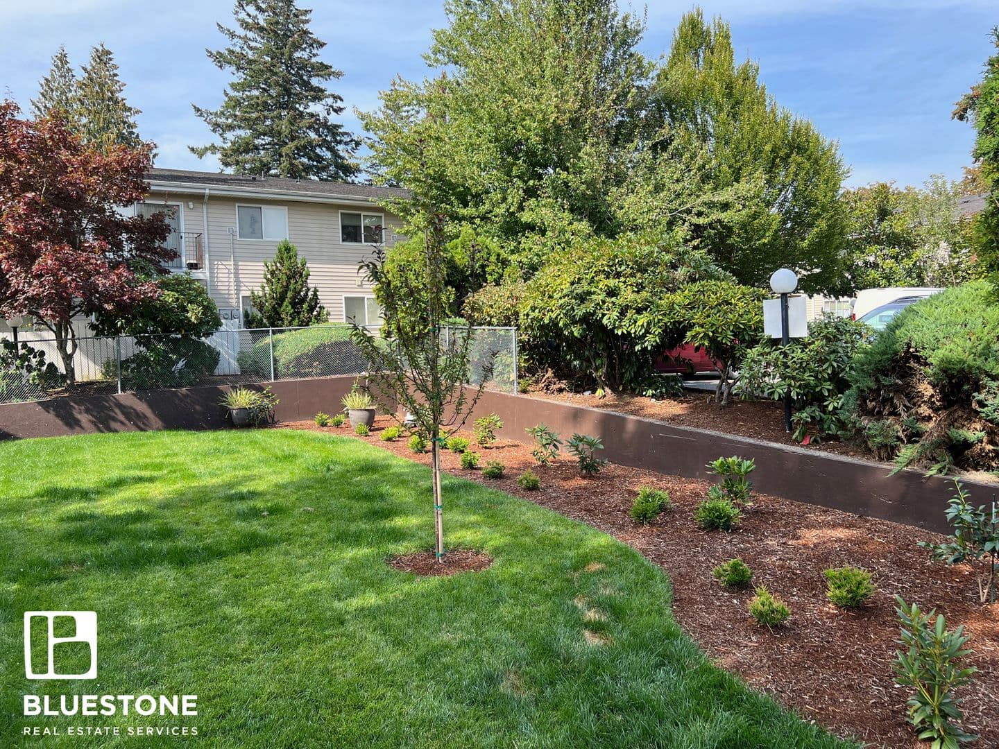 Portland Apartment: 4611-4631 SW Luradel St