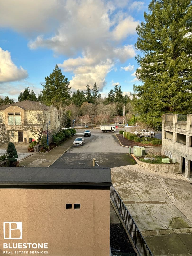 Tualatin Apartment: 18656-18670 SW Boones Ferry Road
