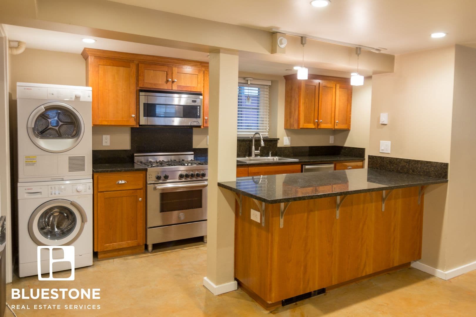 Portland Apartment: 2254 NW Irving St.