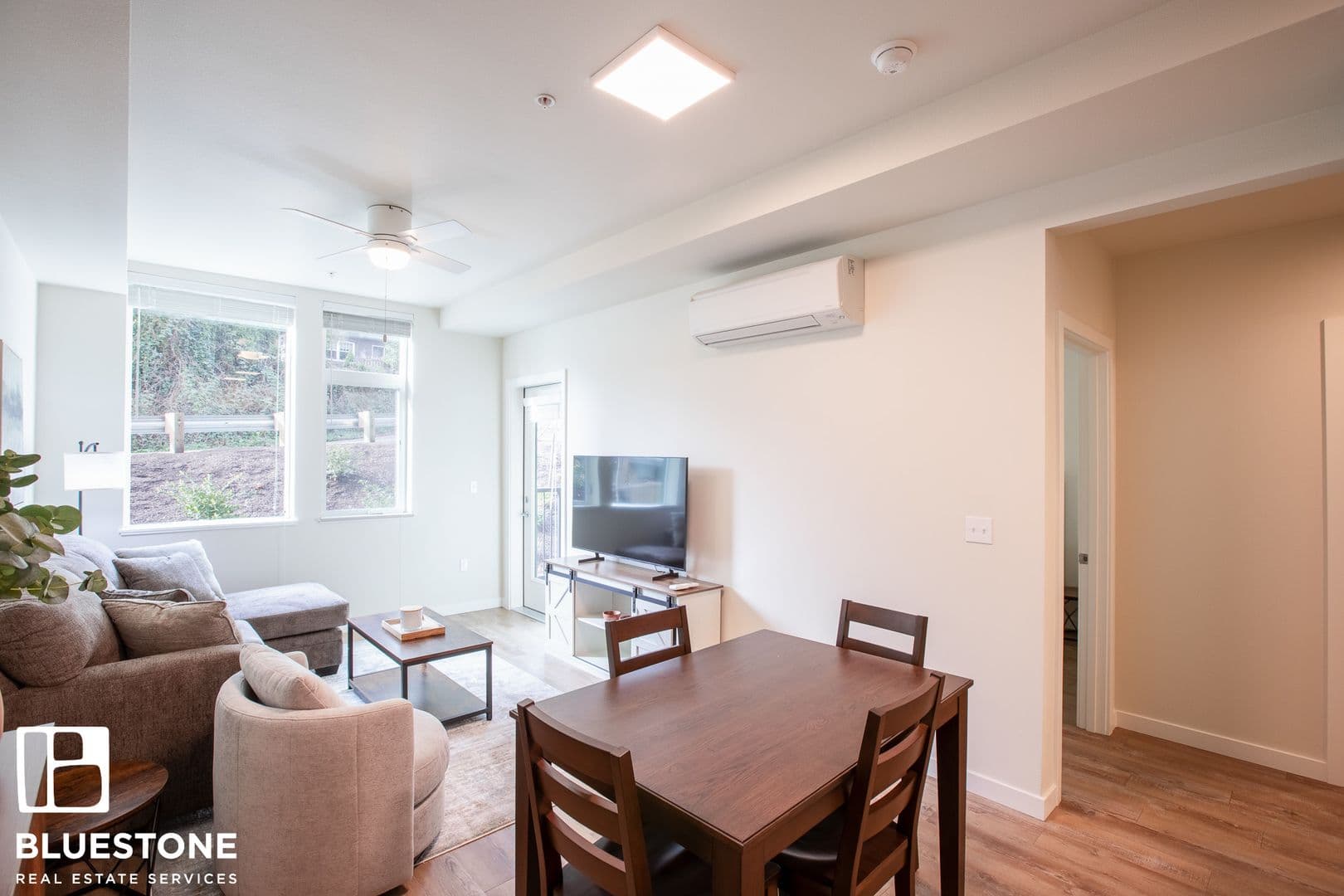 Portland Apartment: 1311 SW Gibbs Street