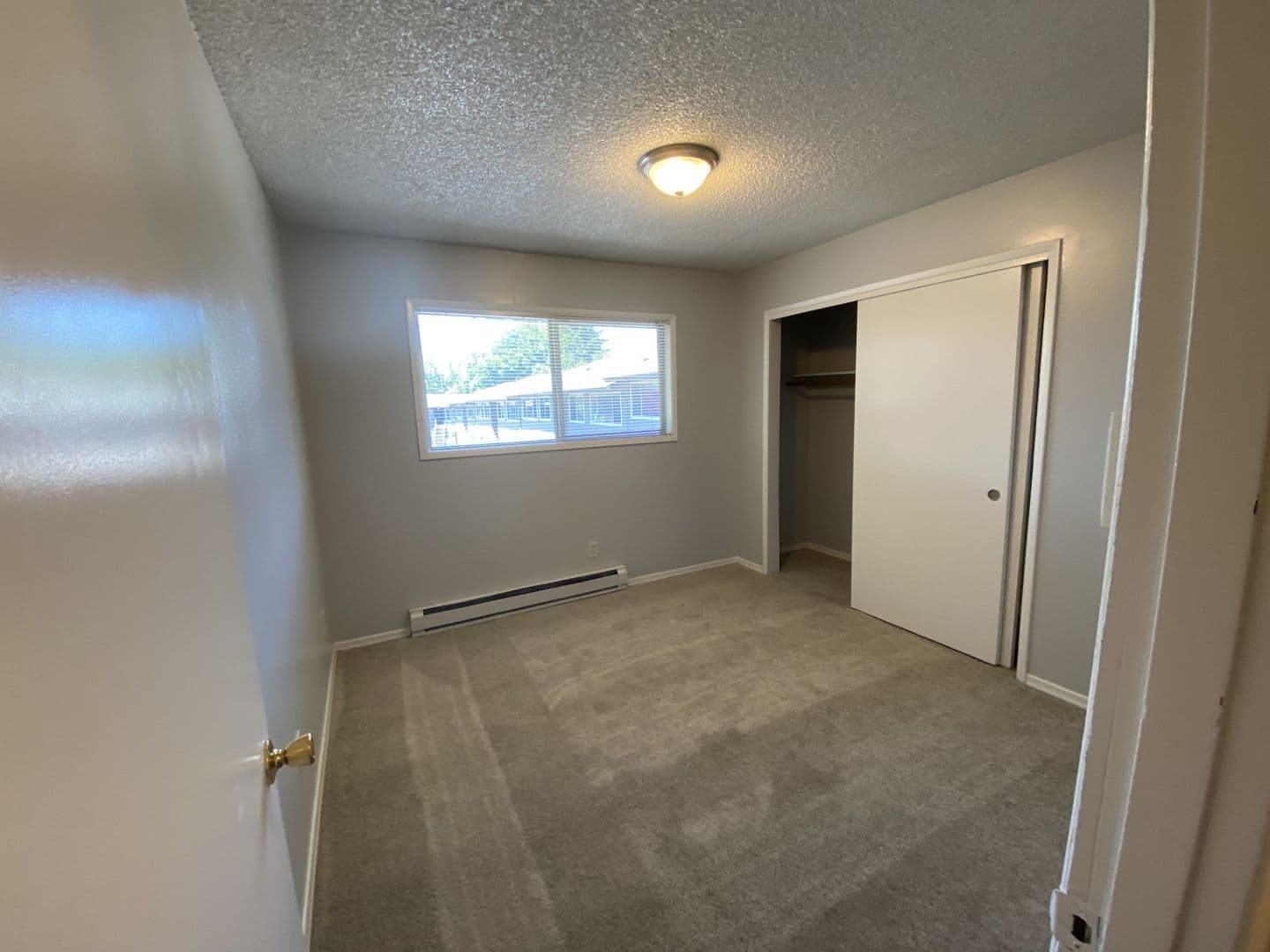 Portland Apartment: 2401-2453 SE Taylor