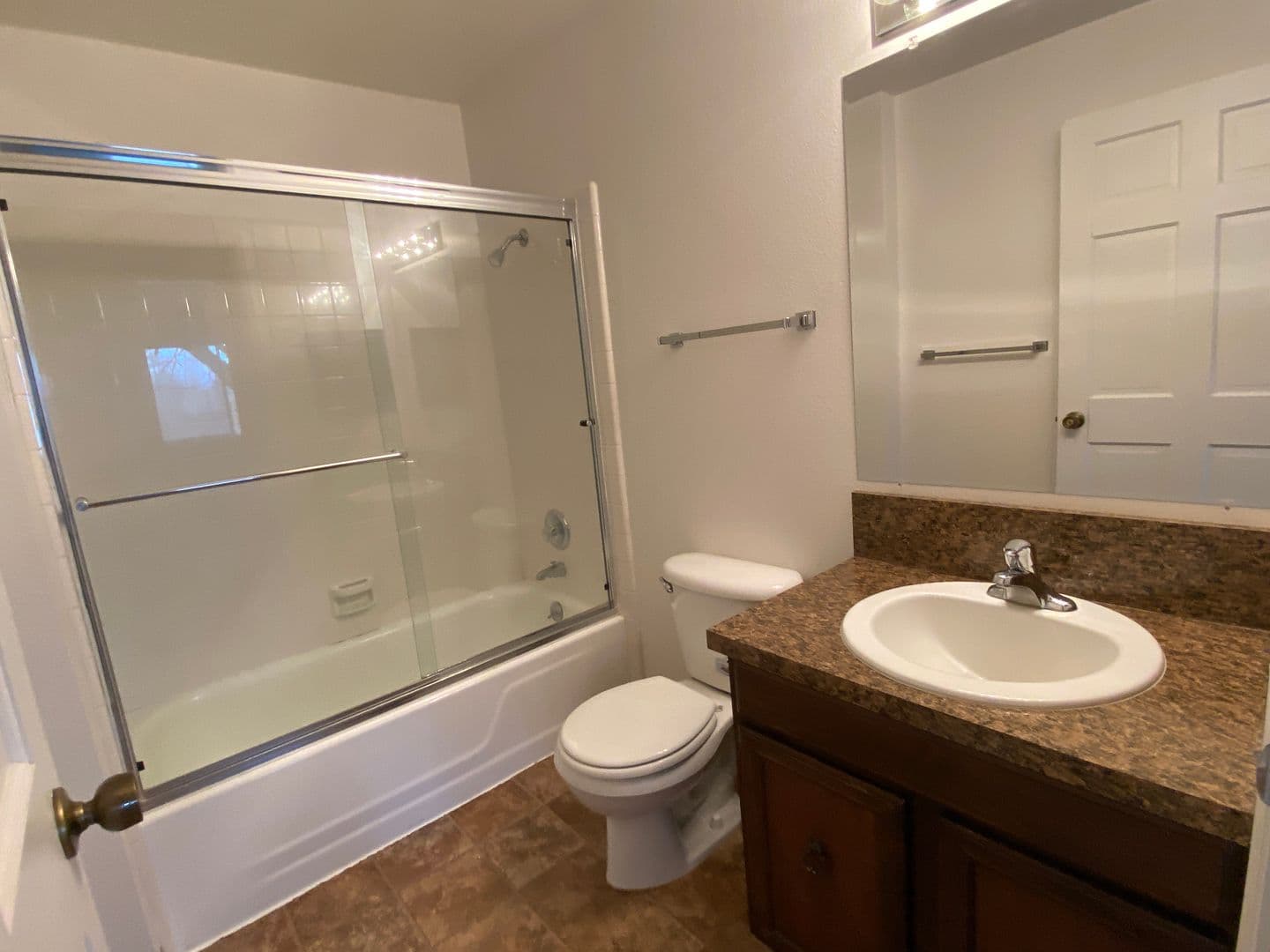 Corvallis Apartment: 124 NW 7th St