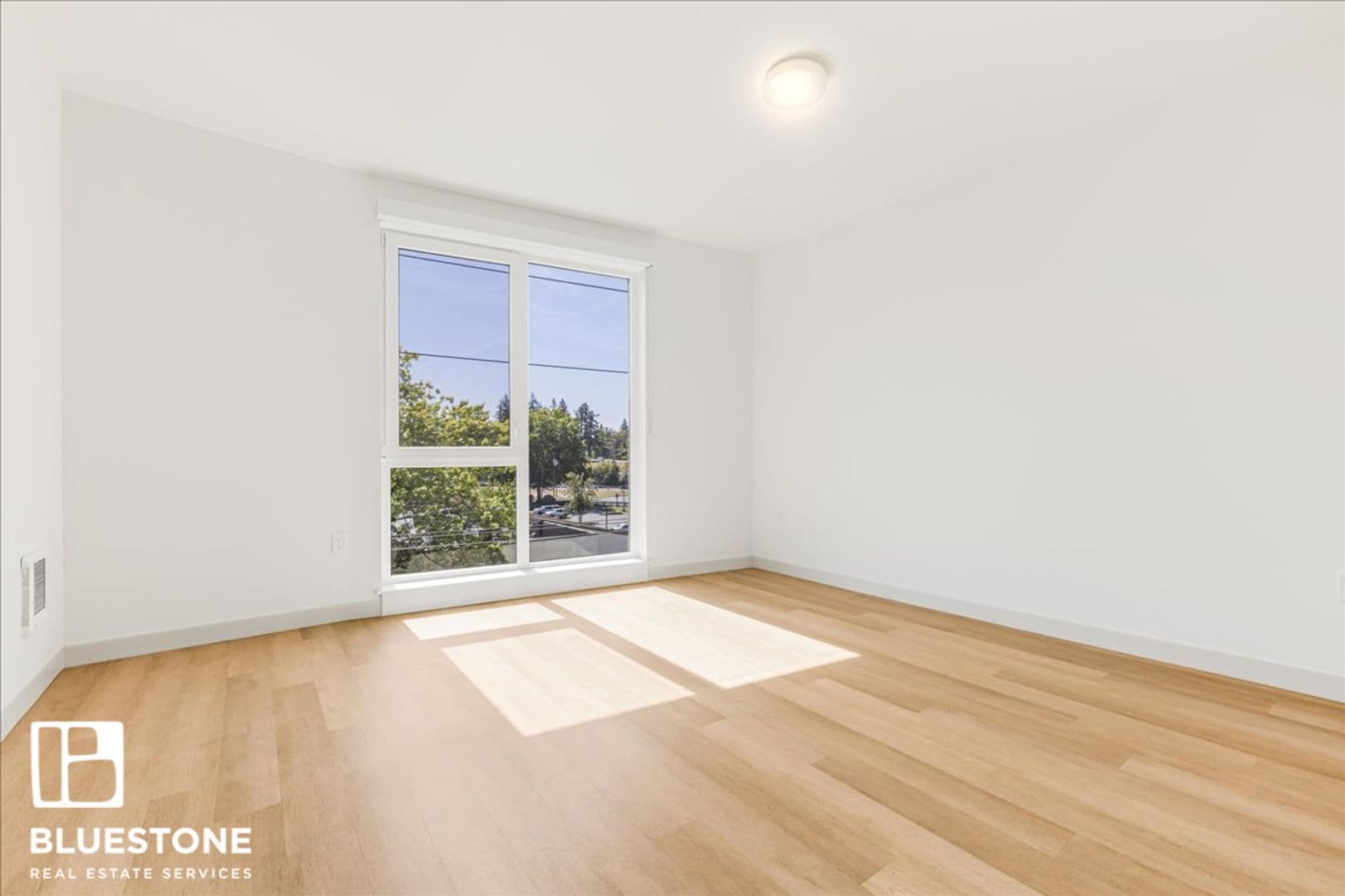 Tigard Apartment: 7007 SW Hampton St.