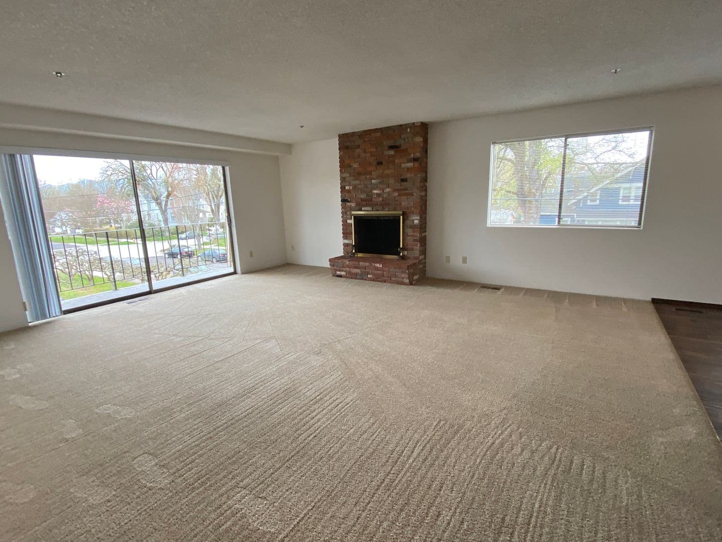 Corvallis Apartment: 124 NW 7th St
