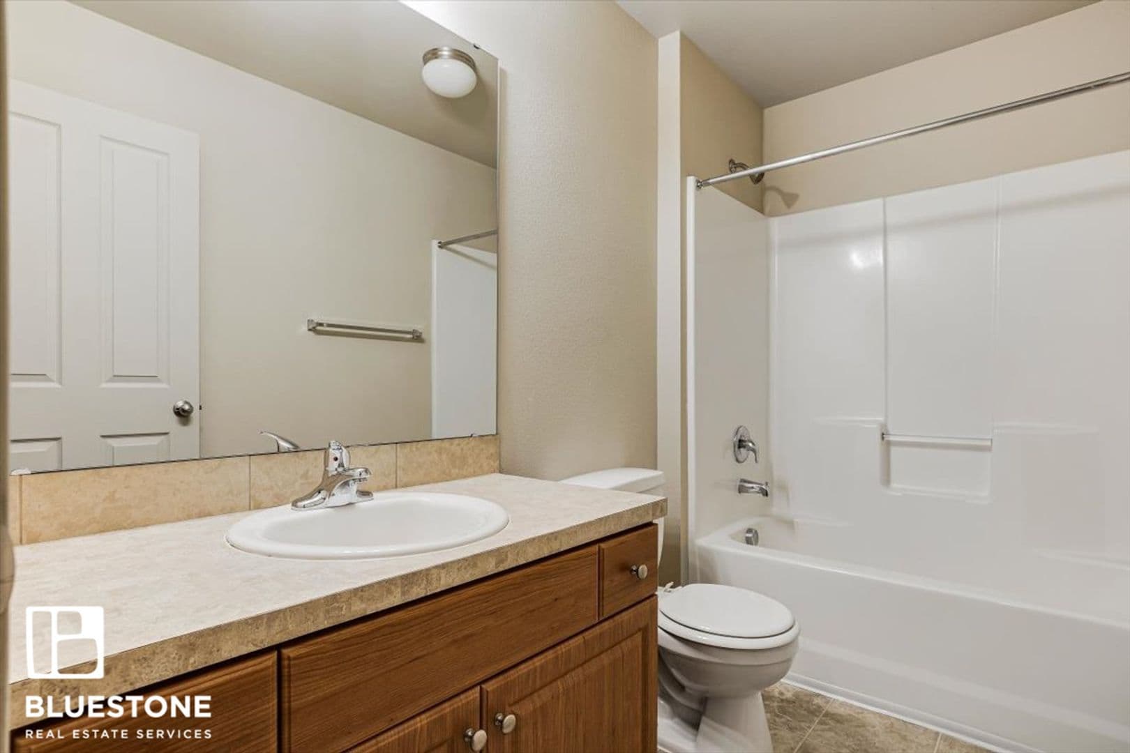Portland Apartment: 13409 NW Sherry St.