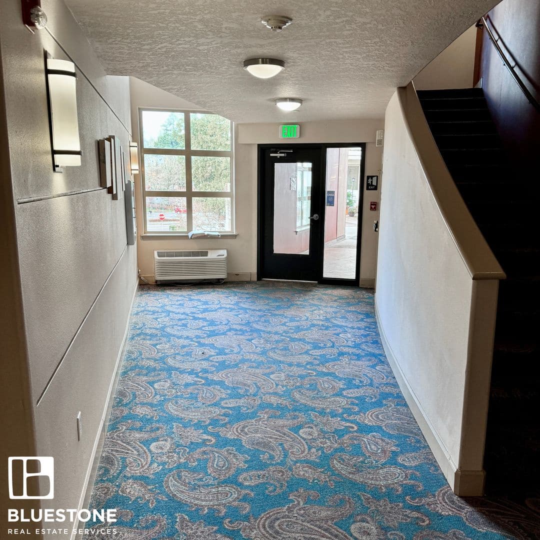 Tualatin Apartment: 18656-18670 SW Boones Ferry Road