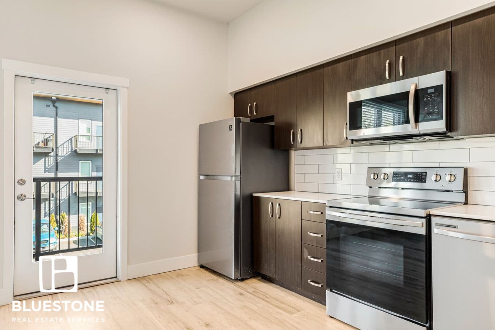 Gresham Apartment: 20711 SE Stark St