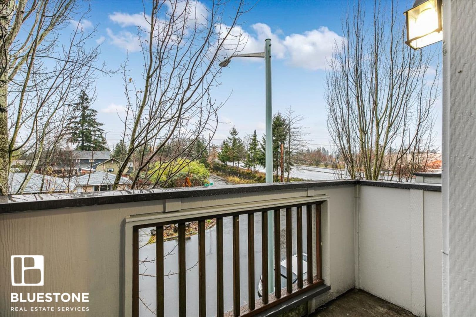 Portland Apartment: 13409 NW Sherry St.