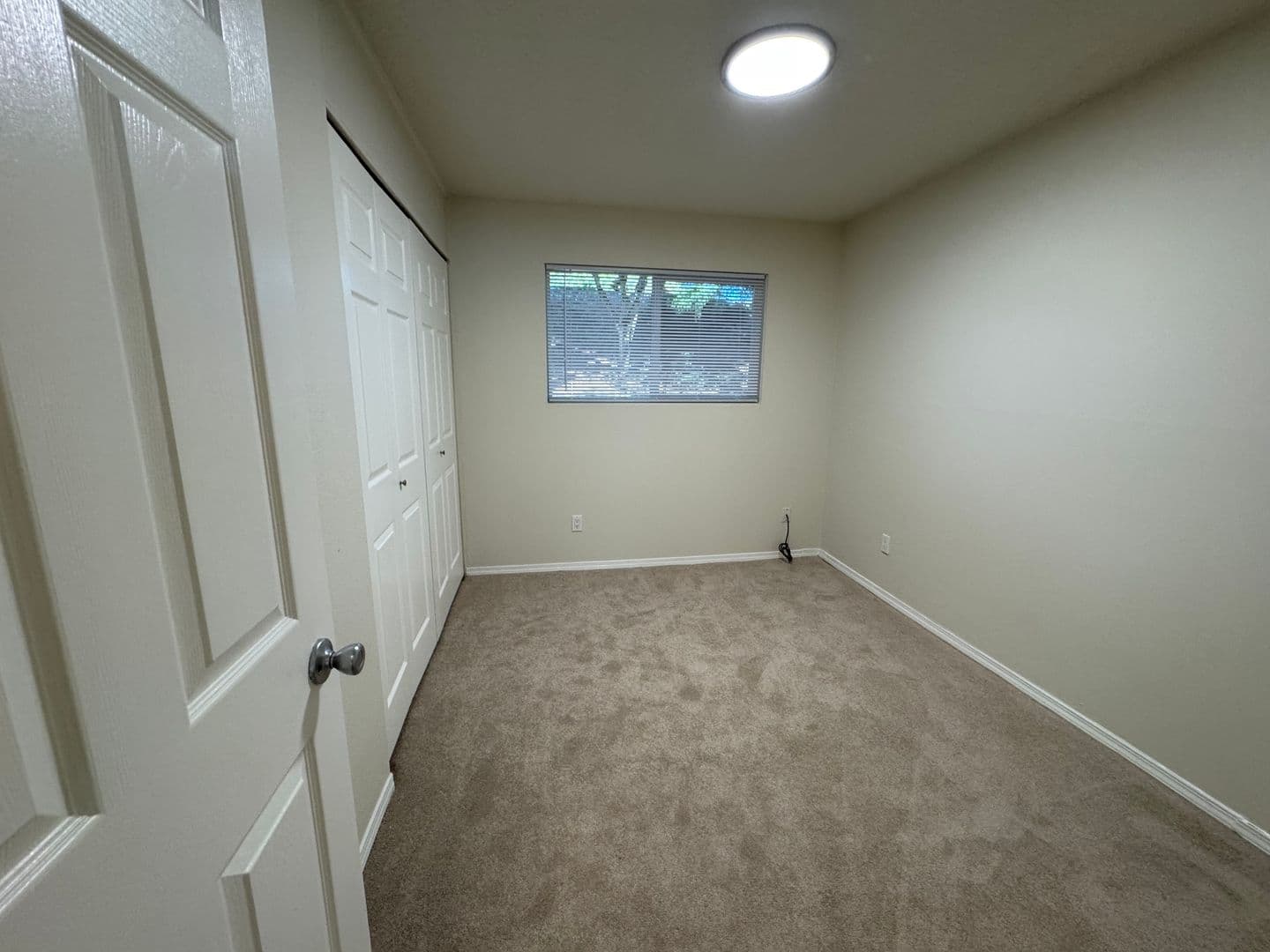 Milwaukie Apartment: 11850 SE 26th