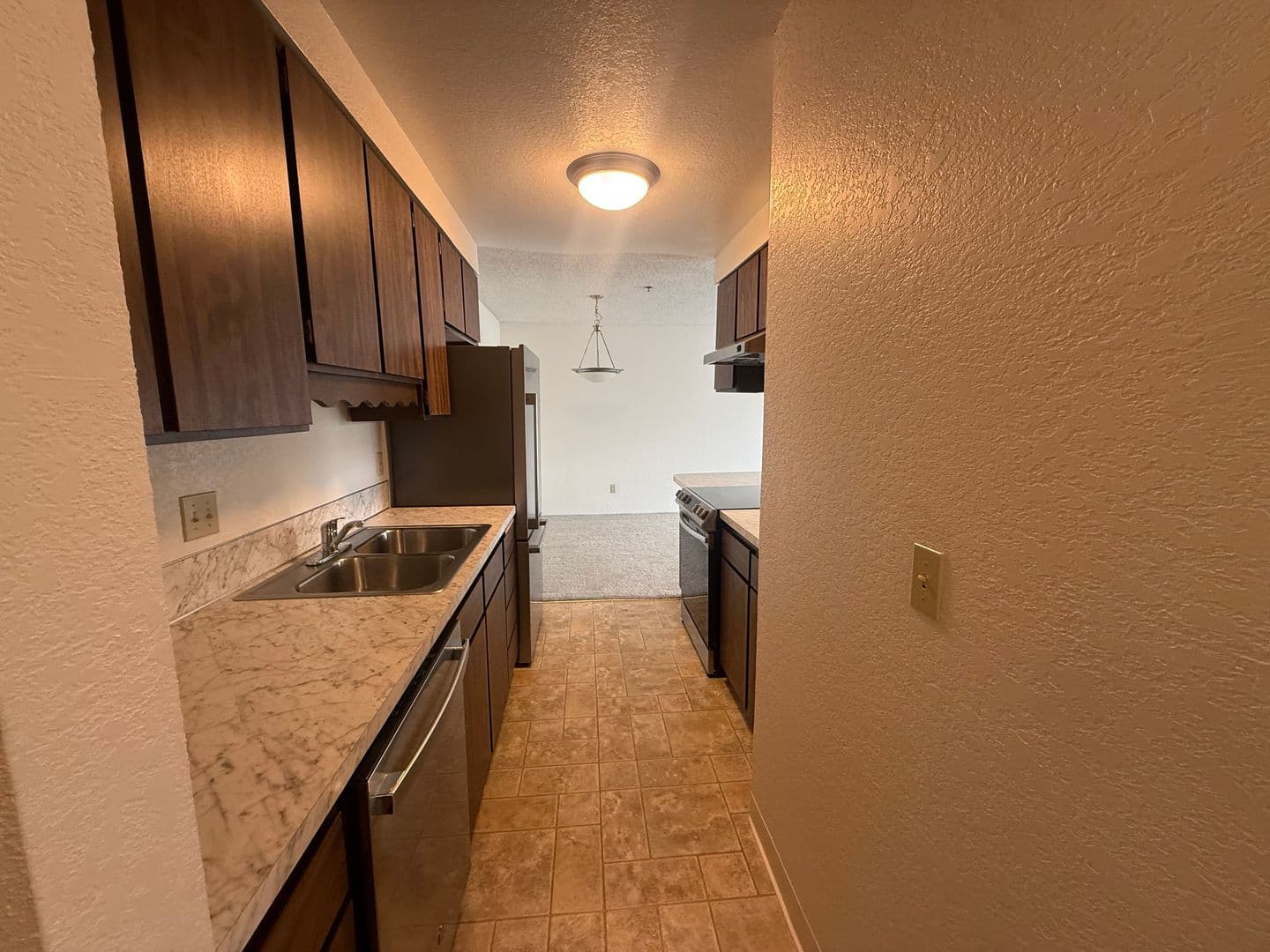 Corvallis Apartment: 124 NW 7th St