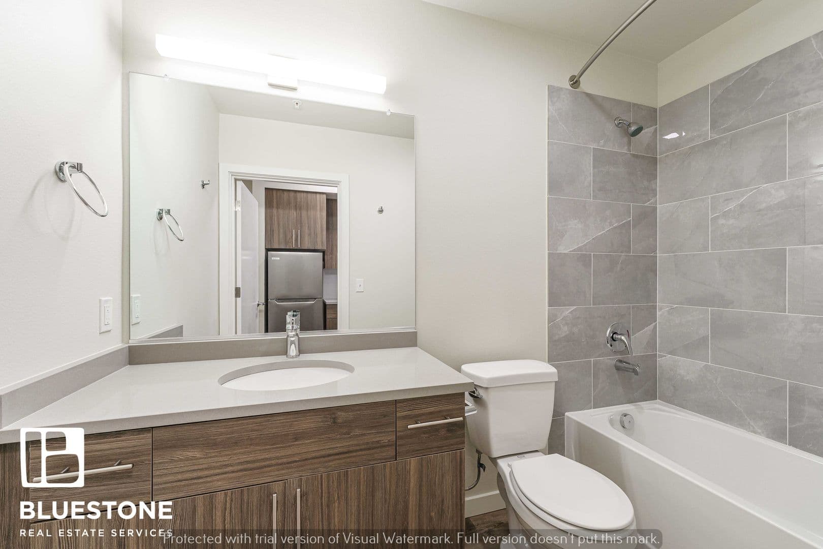 Portland Apartment: 1311 SW Gibbs Street