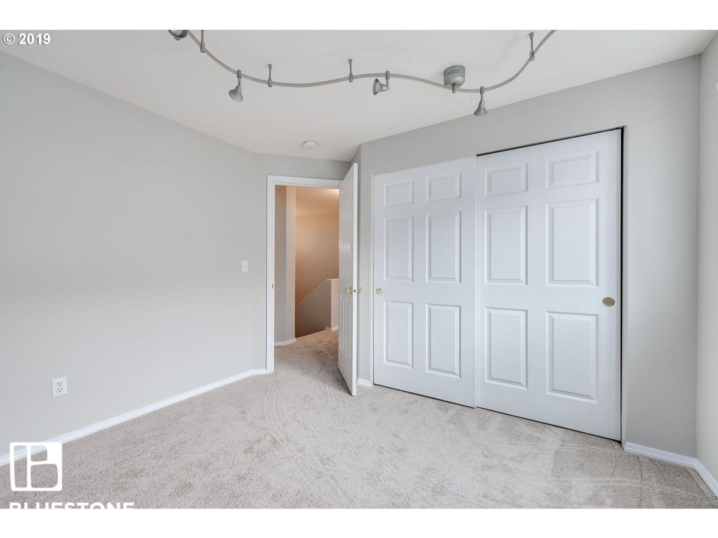 Beaverton Townhome: 14241 SW Barrows Rd
