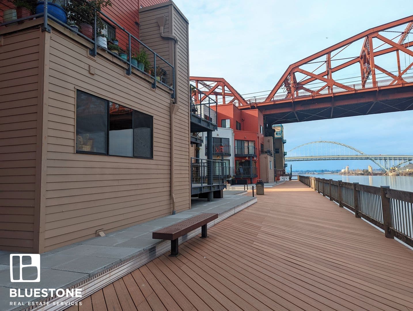 Portland Condo: 940 NW Naito Parkway #L-14