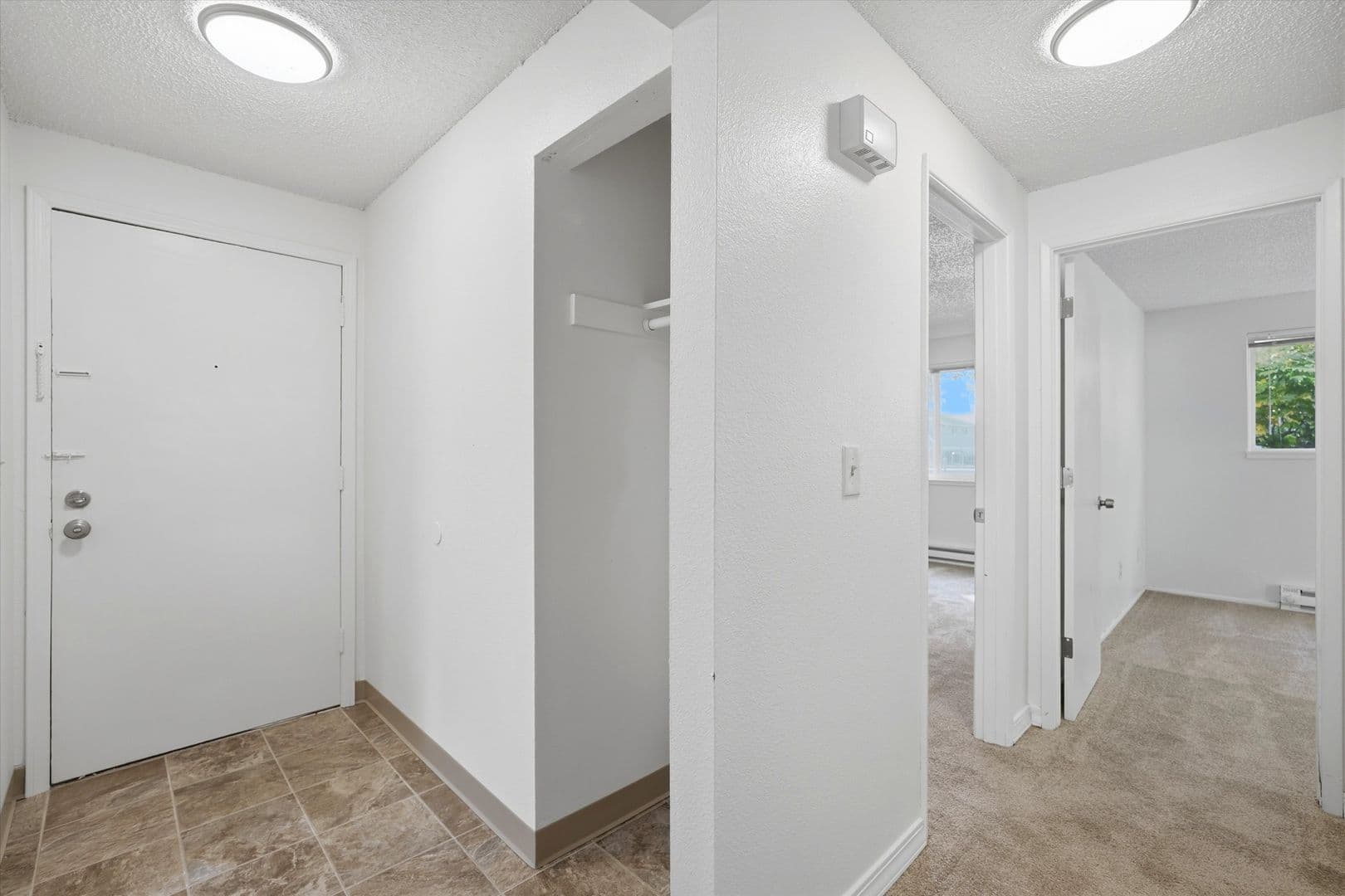 Gresham Apartment: 10 NE 162nd Ave