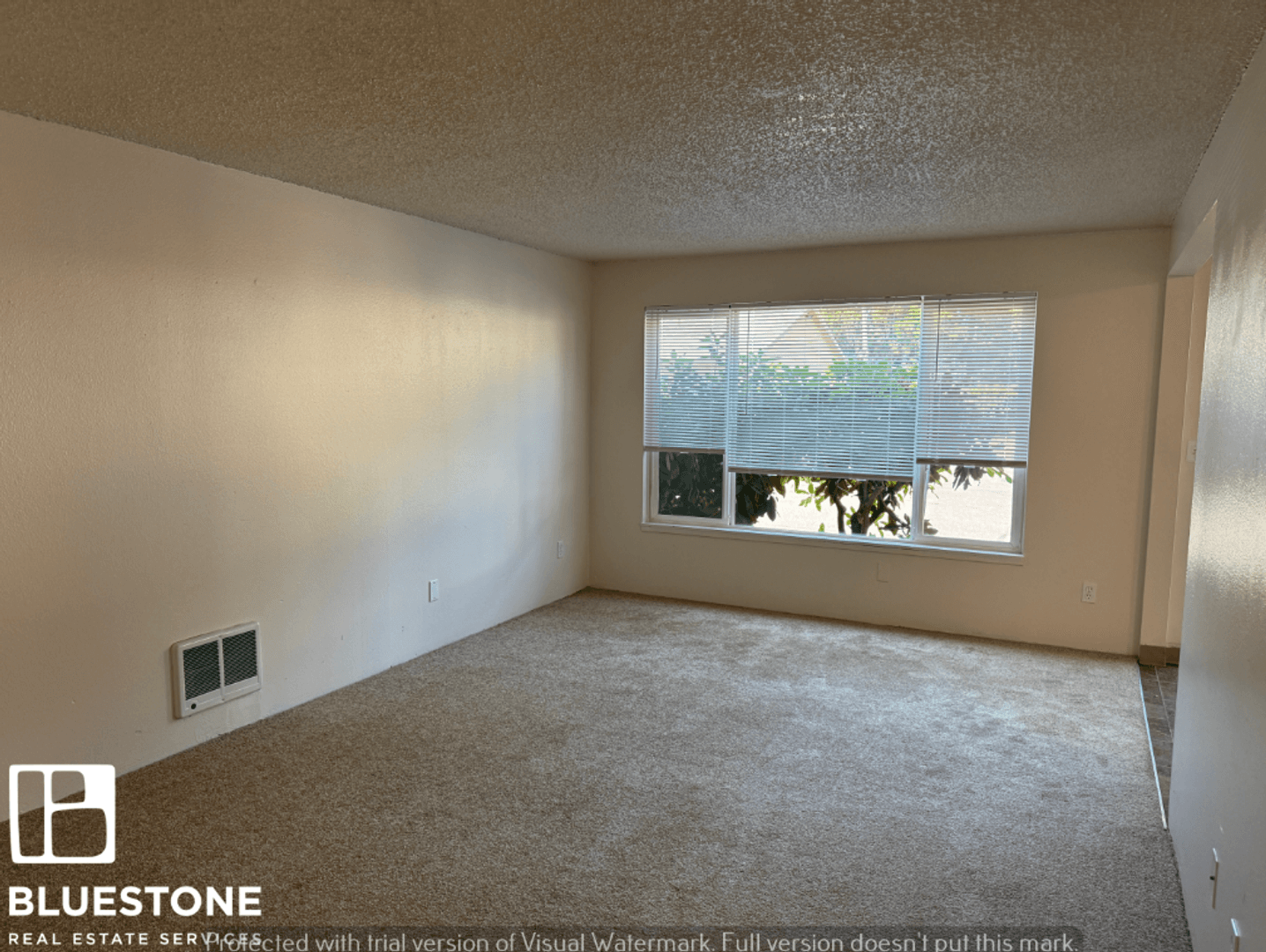 Gresham Apartment: 10 NE 162nd Ave