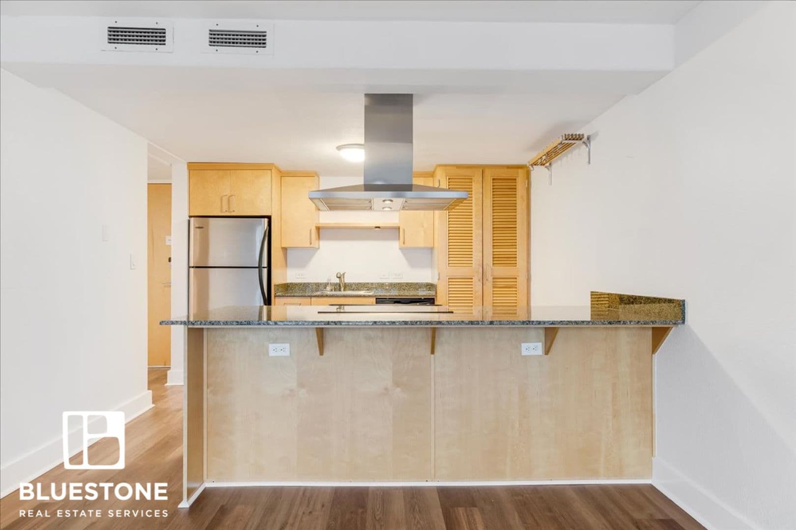 Portland Condo: 255 SW Harrison - 25A