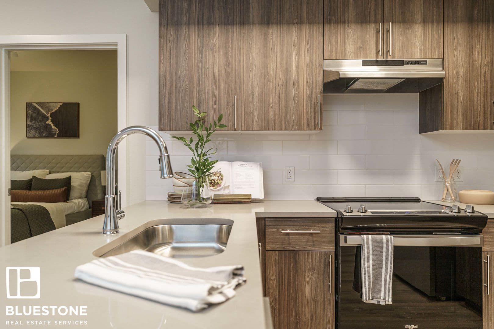 Portland Apartment: 1311 SW Gibbs Street