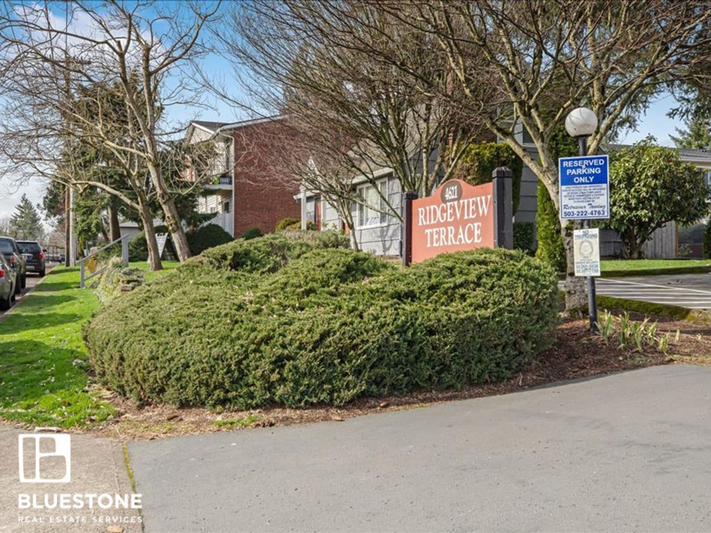 Portland Apartment: 4611-4631 SW Luradel St