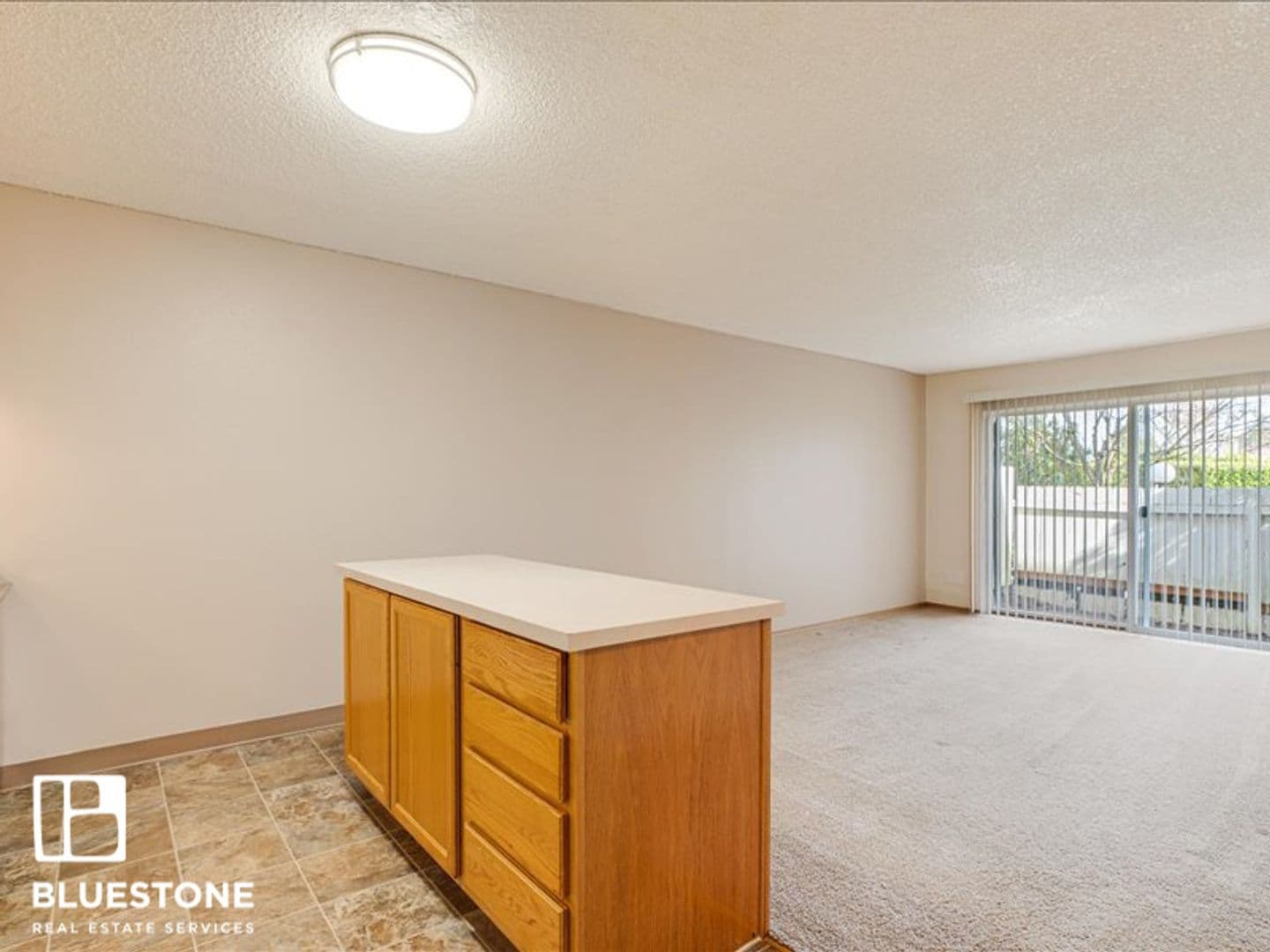 Portland Apartment: 4611-4631 SW Luradel St