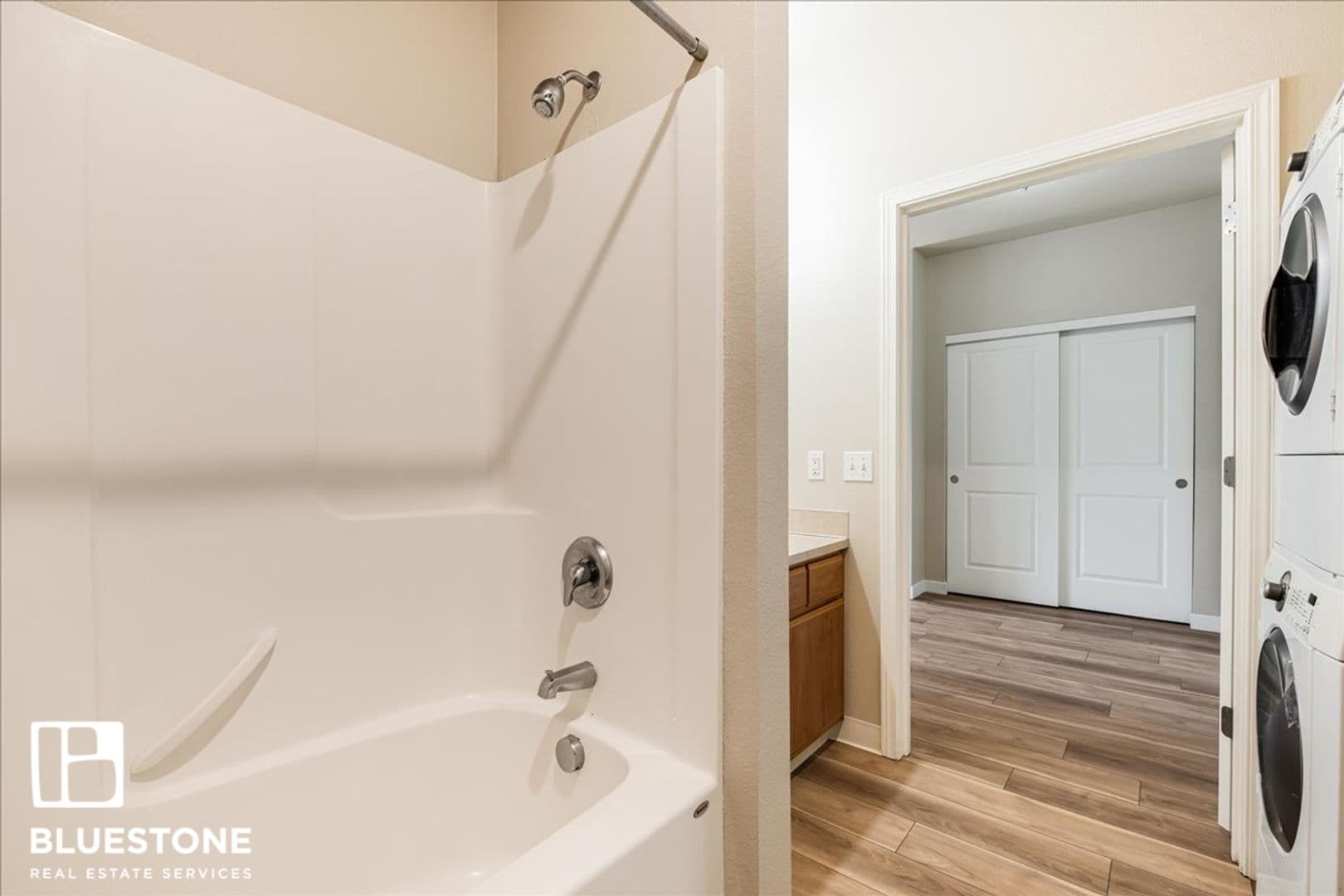 Keizer Apartment: 1134-1284 McGee Ct NE
