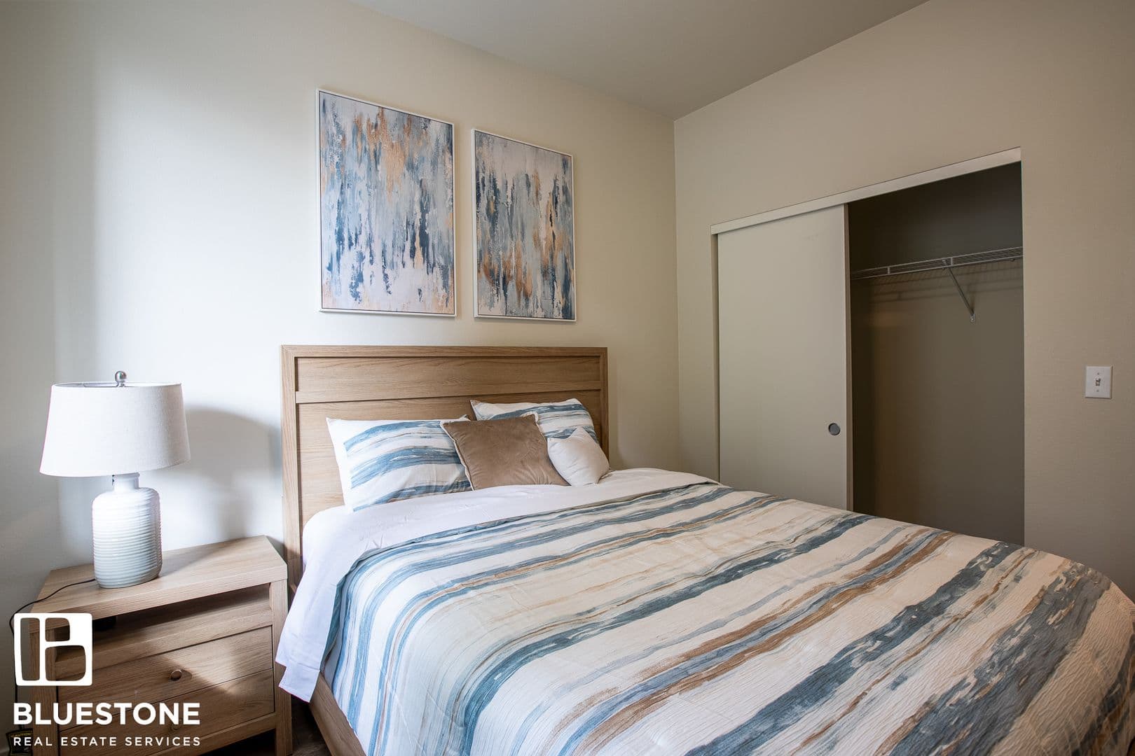 Portland Apartment: 1311 SW Gibbs Street